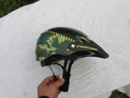 ENDURO HELMA KRATONI