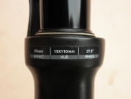 ZÁNOVNÍ VIDLICE ROCK SHOX YARI RC 170MM