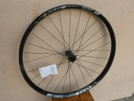 NOVÝ PŘEDNÍ VÝPLET DT SWISS H1900 SPLINE 27,5"