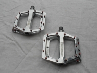PEDÁLY DMR BIKES VAULT