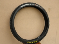 TÉMĚŘ NOVÝ PLÁŠŤ MAXXIS MINION DHR II WT 27.5X2.40 3C