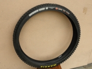 TÉMĚŘ NOVÝ PLÁŠŤ MAXXIS MINION DHR II WT 27.5X2.40 3C