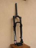 NOVÁ VIDLICE ROCK SHOX LYRIK RC2