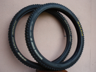 PLÁŠTĚ SCHWALBE MAGIC MARY A MAXXIS MINION II ST 26"