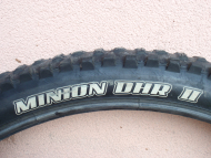 PLÁŠTĚ SCHWALBE MAGIC MARY A MAXXIS MINION II ST 26"