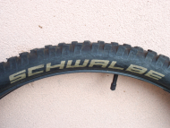 PLÁŠTĚ SCHWALBE MAGIC MARY A MAXXIS MINION II ST 26"