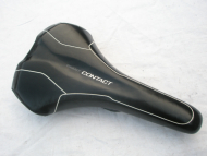 Sedlo Giant Contact