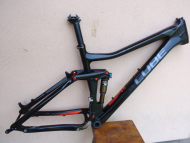 Enduro rám Cube Stereo