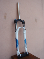 Nová vidlice Rock Shox XC 30 TK - sloupek 1.1/8