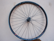 Přední výplet Shimano/Trucky, 15x110mm , 27.5"
