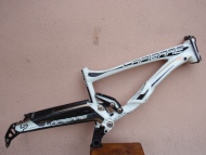 Rám Lapierre DH720