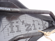 Nové sedlo Fizik Tundra 2 Braided Carbon