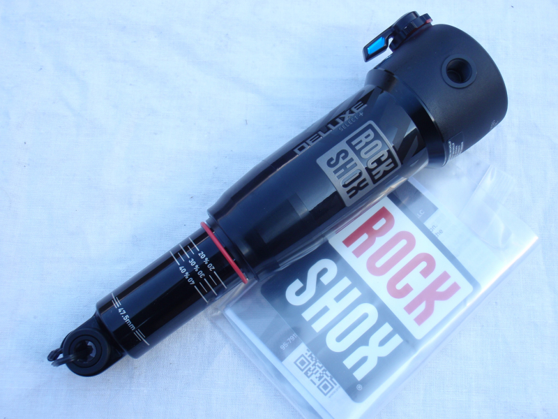 Nový tlumič Rock Shox Deluxe Select+ 185x47,5mm Trunnion