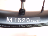 Nový přední výplet Shimano WH-MT620-TL 29"