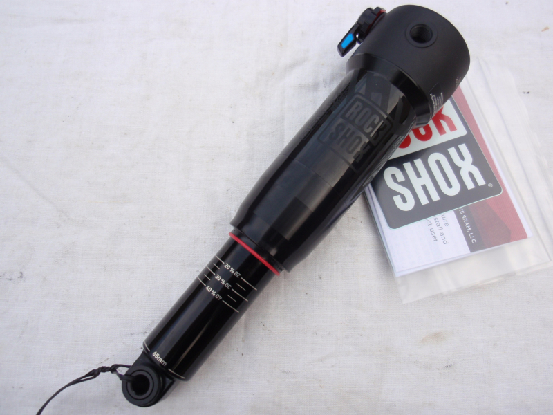 Nový tlumič Rock Shox Deluxe Select+ 205x65mm Trunnion