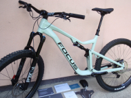 Nový Focus Jam 6.9 Sky Grey 29" 2023