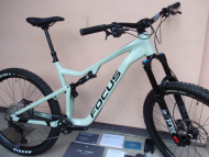 Nový Focus Jam 6.9 Sky Grey 29" 2023