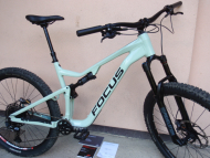 Téměř nový Focus Jam 6.8 Sky Grey 29"
