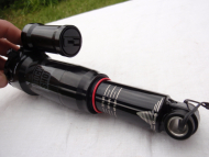 Nový tlumič Rock Shox Super Deluxe Select 185x55mm Trunnion
