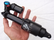 Nový tlumič Fox Float X2 Performance Trunnion 225x75mm