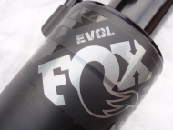 Nový tlumič Fox Float X2 Performance Trunnion 225x75mm