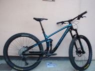 Málo jetý Trek Fuel EX 5 Málo jetý Trek Fuel EX 5