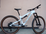 Zánovní Rock Machine Blizzrad 70-29 Zánovní Rock Machine Blizzrad 70-29