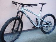 Málo jetý Trek Fuel EX 8