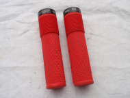 Téměř nové gripy DMR Brendog Deathgrip Thin