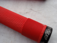 Téměř nové gripy DMR Brendog Deathgrip Thin