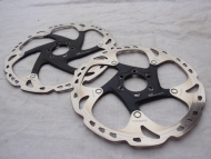 Zánovní kotouče Shimano XT SM-RT86 - 203mm a 180mm