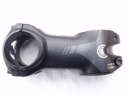 Minimálně jetý představec Giant Connect