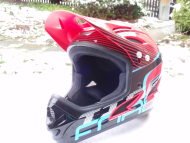 Témeř nová helma Force Tiger