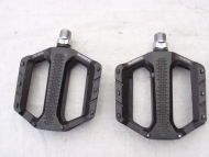 Zánovní pedály Shimano PD-EF202