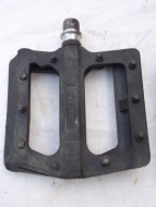 Pedály HT HTI-P12