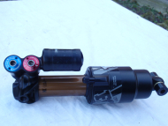 Tlumič Fox  Float X2 Factory 205x65mm Trunnion