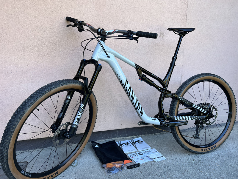 Canyon Neuron 6 - zánovní stav