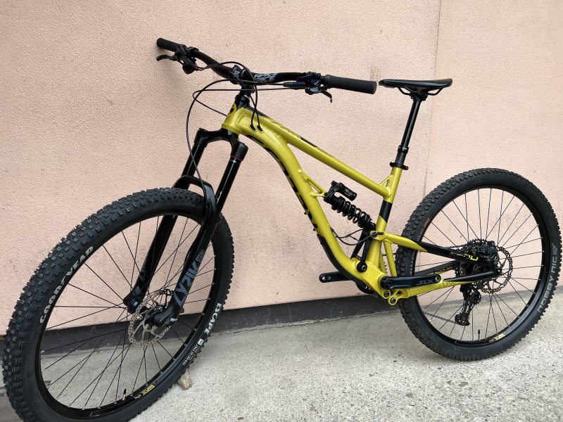 Zánovní enduro Kellys Swag 50 29"