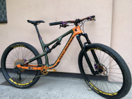 Rocky Mountain Instinct C70 Carbon - TOP osazení a design!