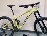 Minimálně jeté enduro CTM Scroll 29"